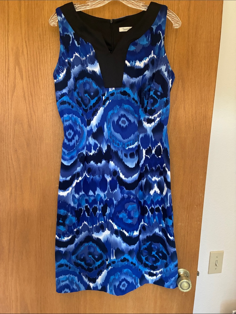 TravelSmith Blue Black Sleeveless Midi Dress